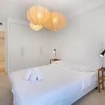 Superbe Climatisé à - 2 Pièces, Parking Inclus Appartement *
